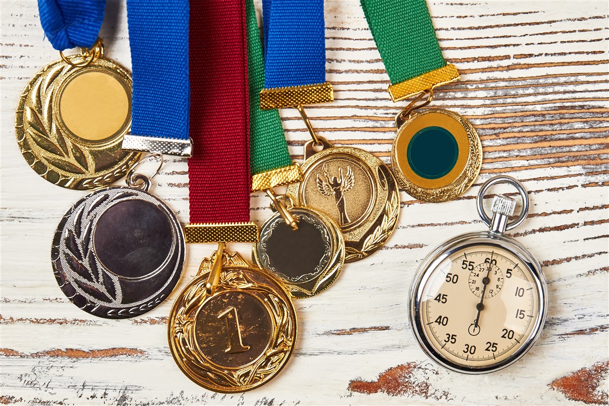 L’art de la reconnaissance : pourquoi choisir une médaille personnalisable pour vos événements sportifs