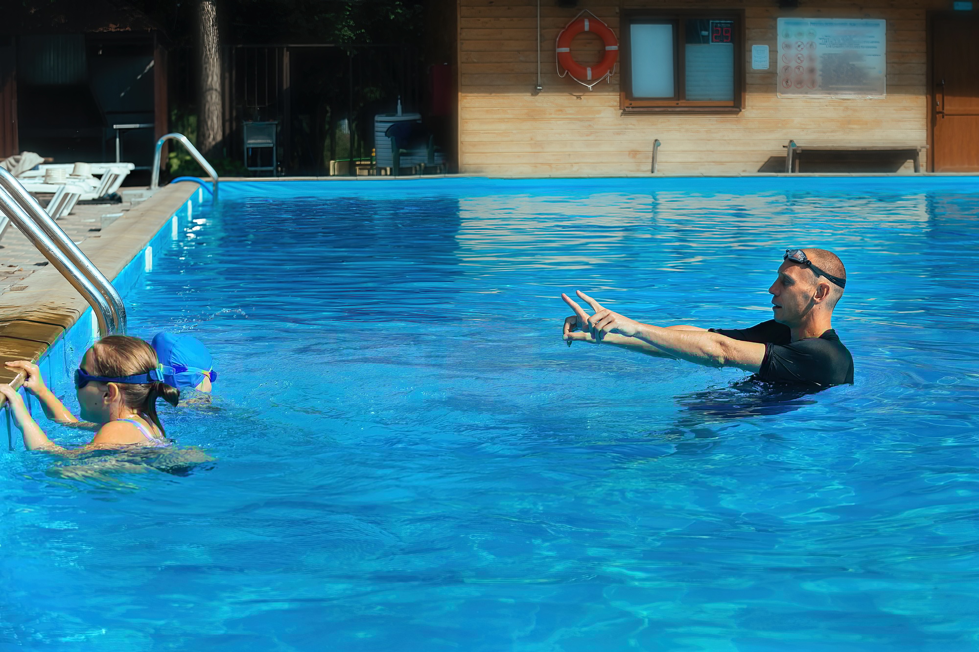 Pourquoi s’inscrire aux cours de natation à piscine Villenave-d’Ornon est une bonne idée